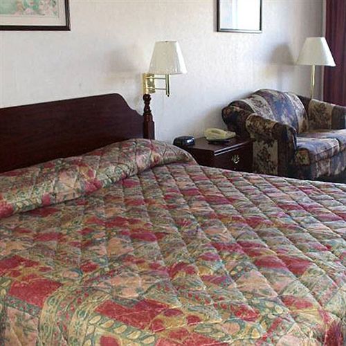 Shelaine Inn Jeffersonville エクステリア 写真