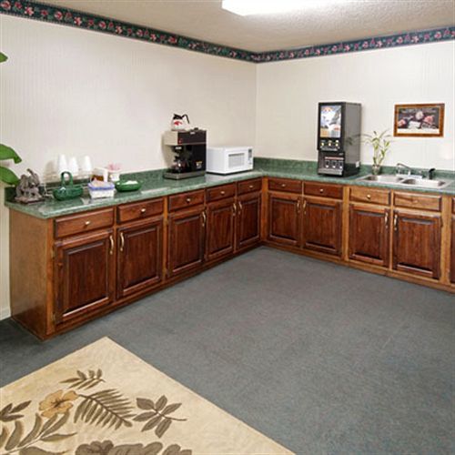 Shelaine Inn Jeffersonville エクステリア 写真