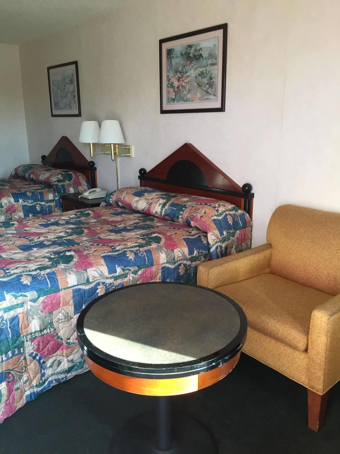 Shelaine Inn Jeffersonville エクステリア 写真